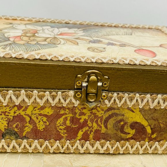 Decoupage multipurpose decorative wooden box - Picture 7 of 7